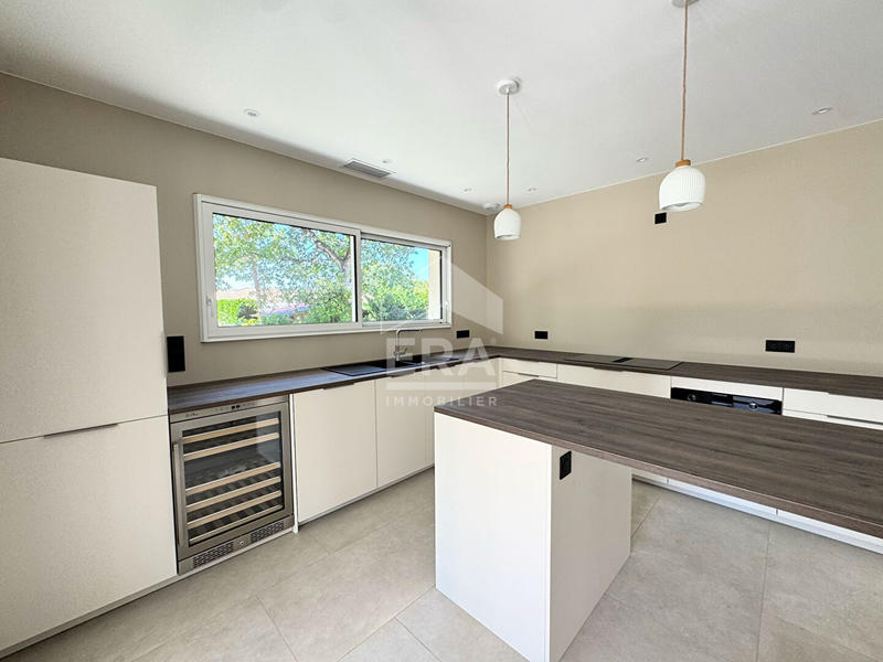 Maison - 131 m² - 5 pièces