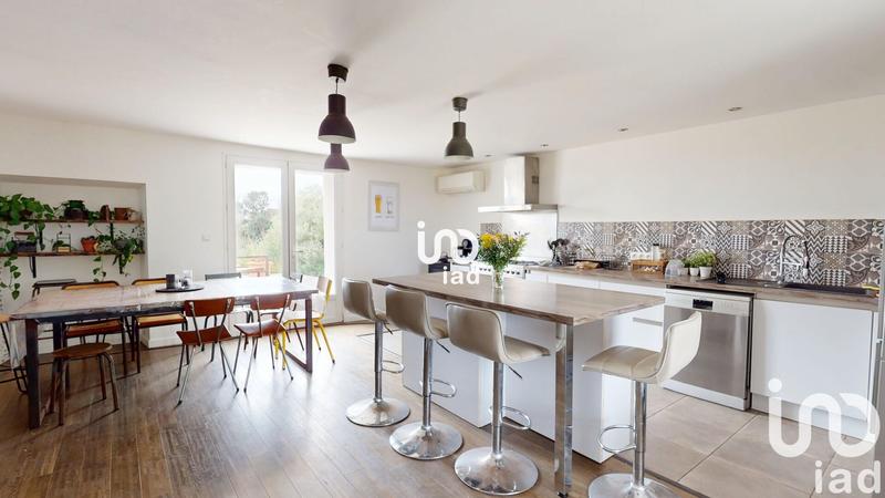 Maison - 197 m² - 6 pièces