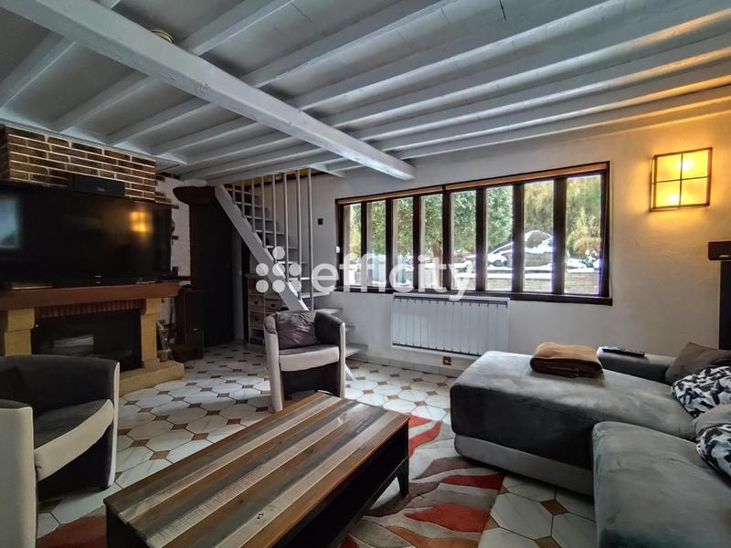 Maison - 125 m² - 7 pièces