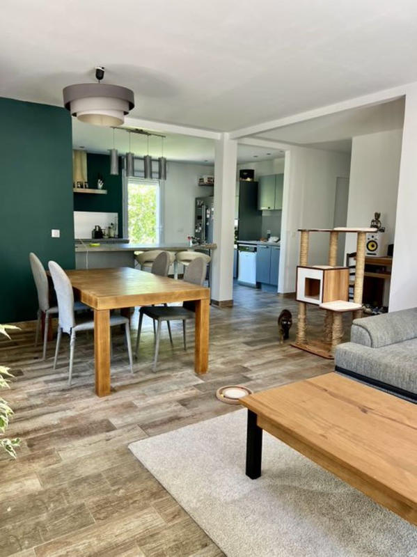 Maison - 192 m² - 10 pièces