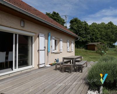 Maison - 135 m² - 6 pièces