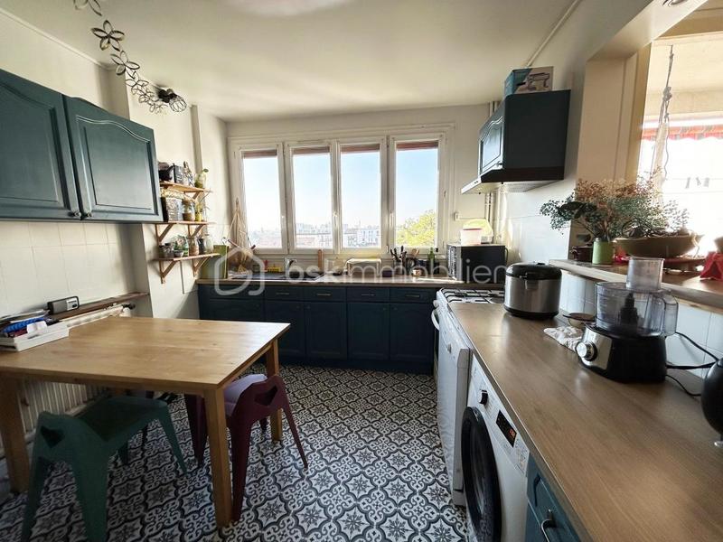 Appartement - 84 m² - 4 pièces