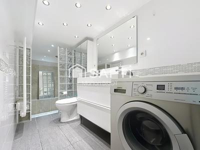 Appartement - 83 m² - 3 pièces