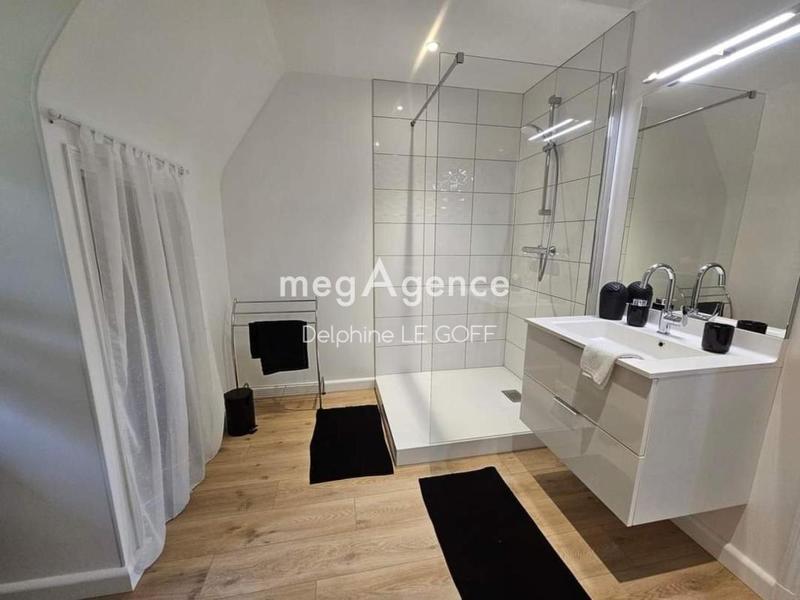 Maison ancienne - 224 m² - 9 pièces