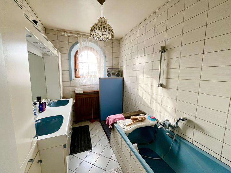 Villa - 85 m² - 5 pièces