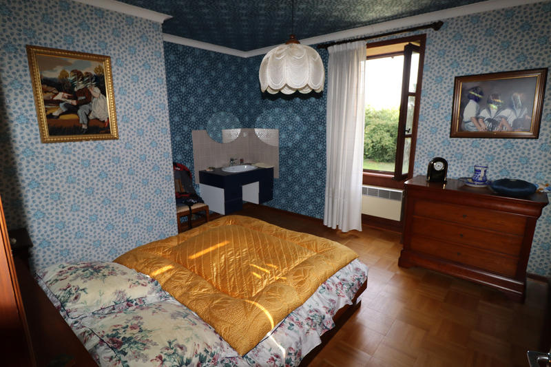 Demeure - 585 m² - 16 pièces