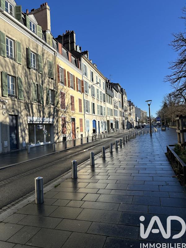 Appartement - 95 m² - 4 pièces