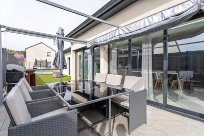 Maison - 185 m² - 6 pièces