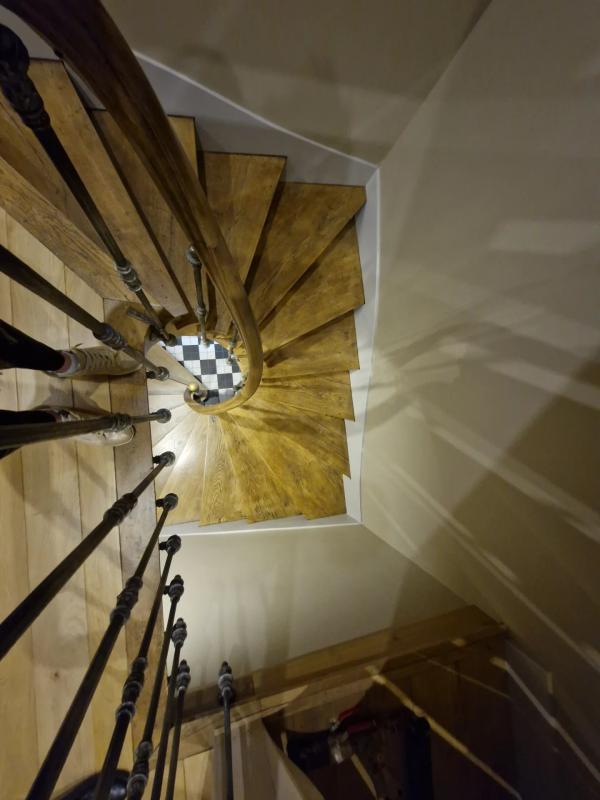 Maison de ville - 200 m² - 8 pièces