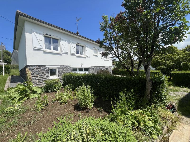 Maison - 95 m² - 5 pièces