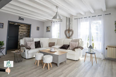 Maison - 155 m² - 8 pièces