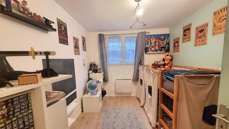 Maison - 82 m² - 5 pièces