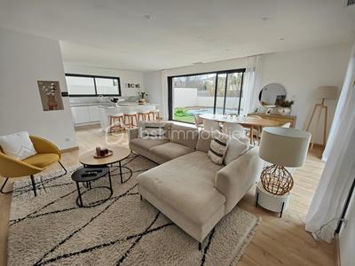 Villa - 125 m² - 4 pièces