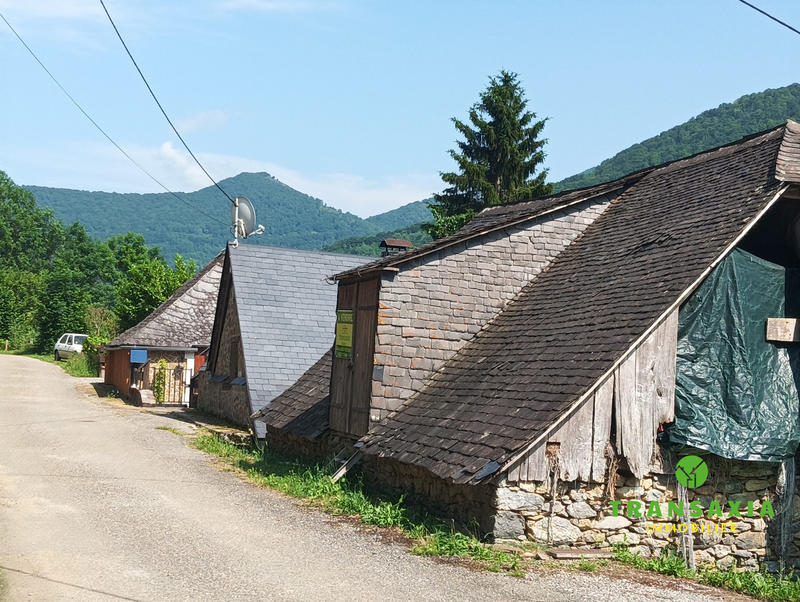 Maison ancienne - 85 m² - 2 pièces
