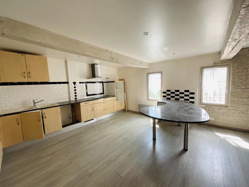 Appartement - 104 m² - 3 pièces