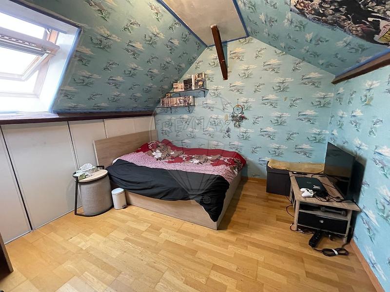 Maison - 79 m² - 5 pièces