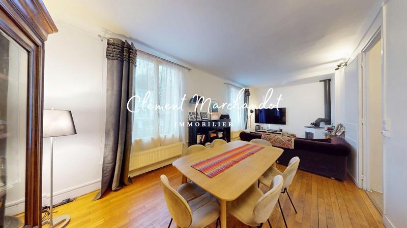 Maison - 100 m² - 6 pièces