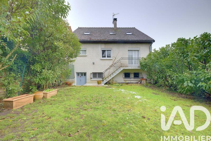 Maison - 142 m² - 6 pièces