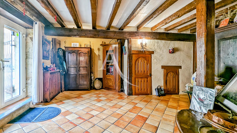 Maison - 180 m² - 4 pièces