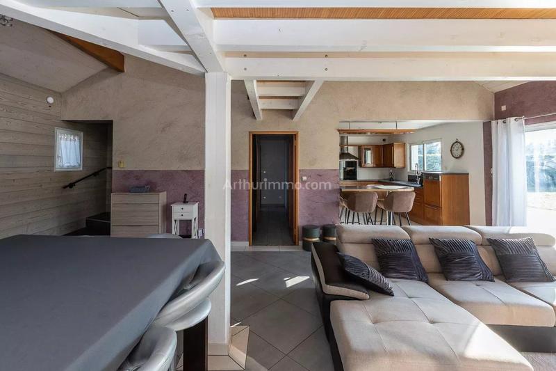 Maison - 170 m² - 5 pièces