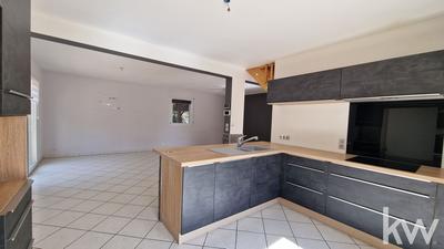 Maison - 115 m² - 6 pièces