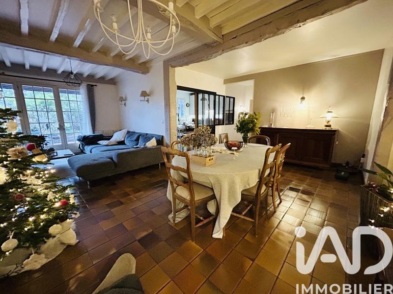 Maison de ville - 235 m² - 7 pièces