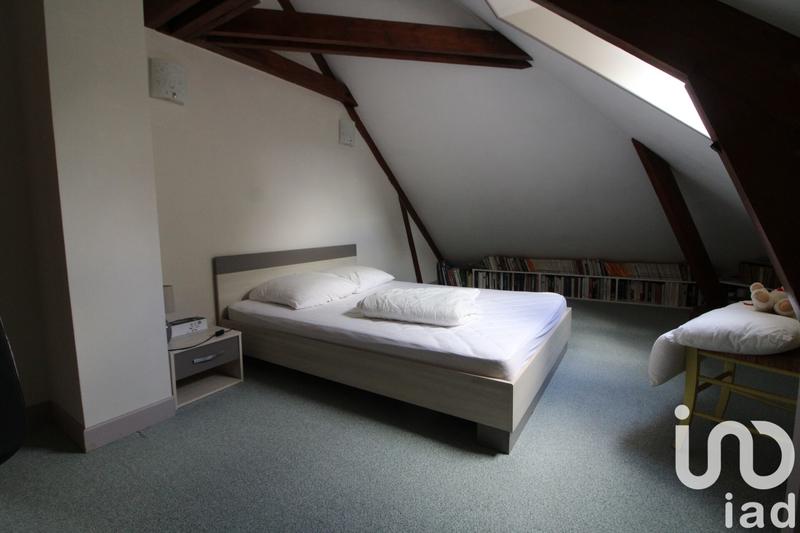 Maison - 192 m² - 11 pièces