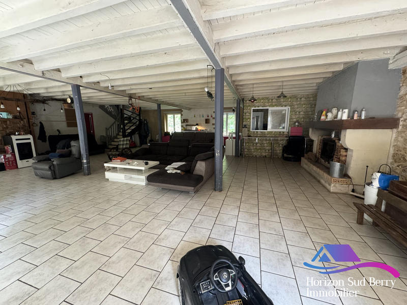 Maison - 426 m² - 11 pièces