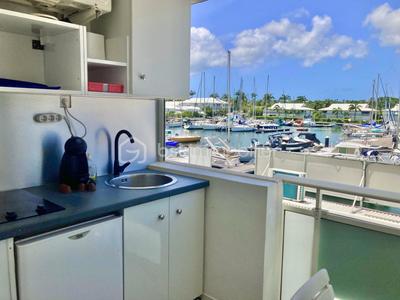 Studio - 24 m² - 1 pièce