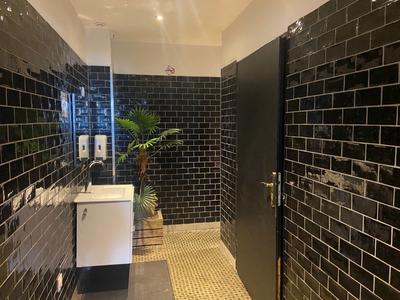 Fonds de commerce - Hôtellerie / Restauration - 340 m²