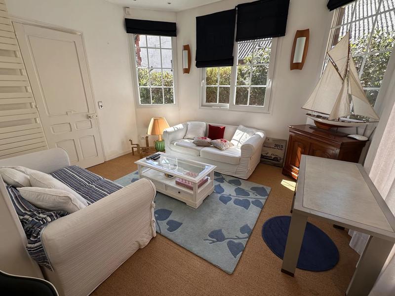 Maison - 135 m² - 6 pièces