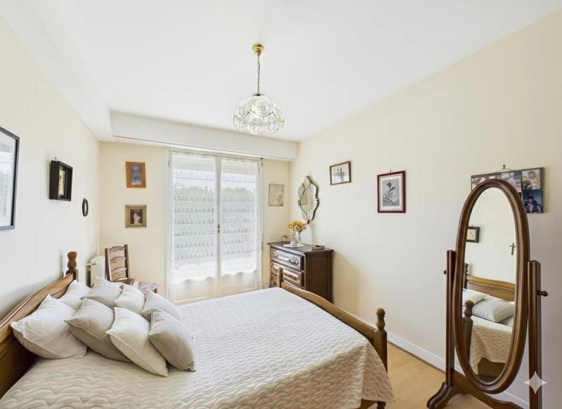 Appartement - 76 m² - 3 pièces