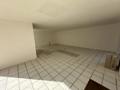 Local commercial - 103 m²