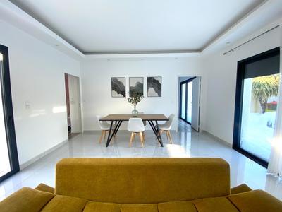 Maison - 146 m² - 6 pièces