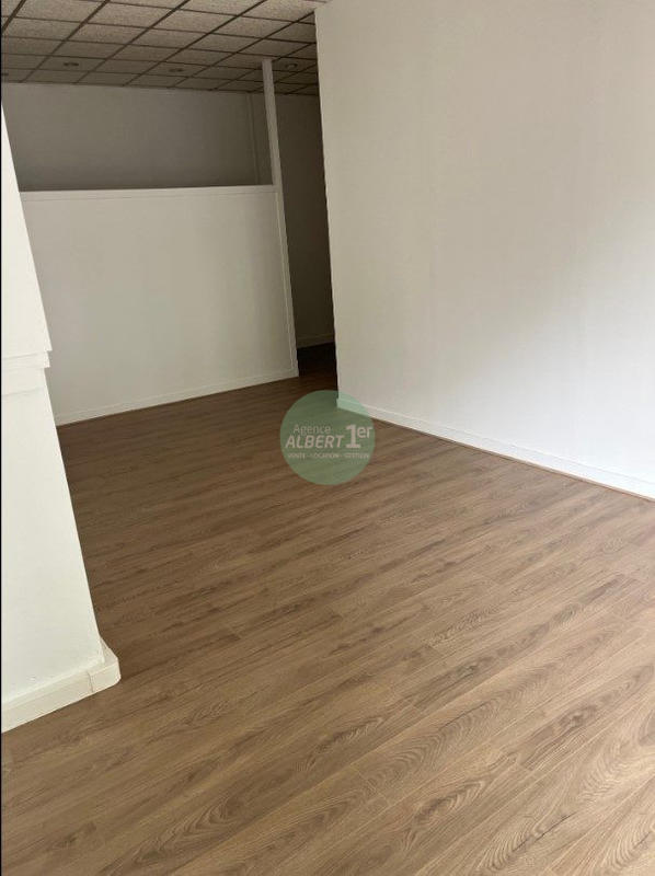 Local commercial - 54 m²