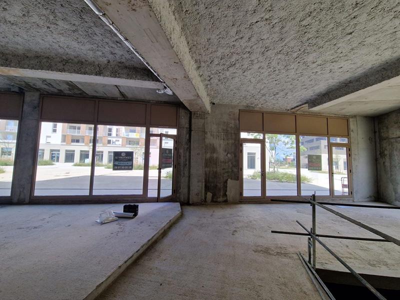 Local commercial - 163 m²