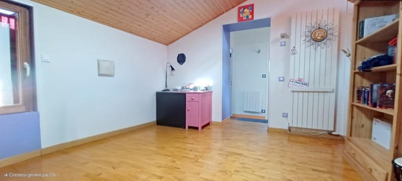 Maison - 230 m² - 7 pièces