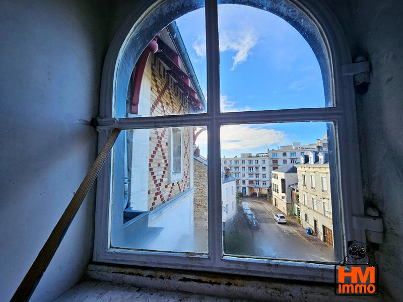 Maison de maîtres - 240 m² - 10 pièces