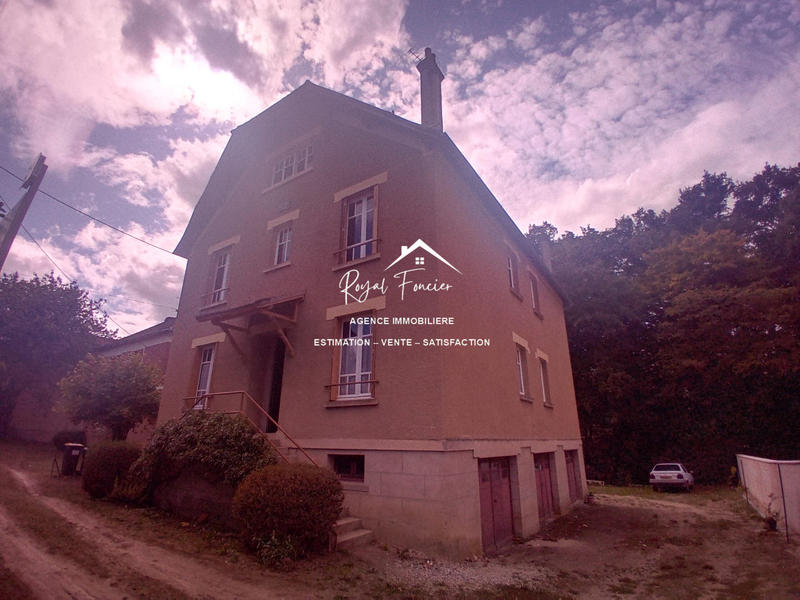 Maison ancienne - 188 m² - 8 pièces