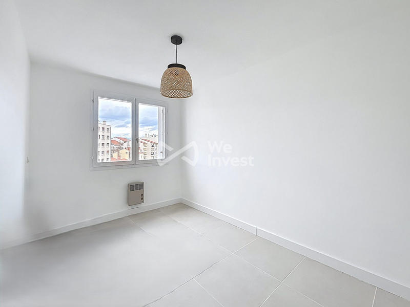 Appartement - 100 m² - 5 pièces