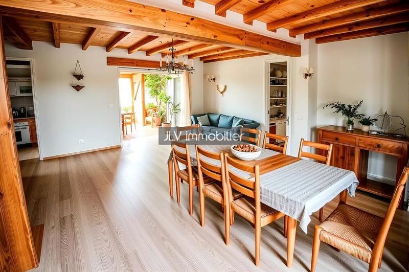 Maison de ville - 102 m² - 6 pièces