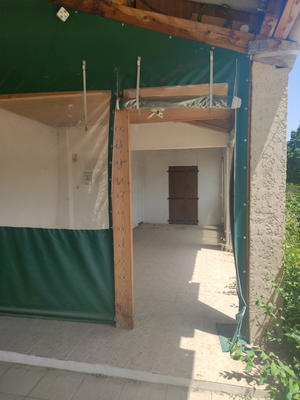 Maison - 90 m² - 1 pièce