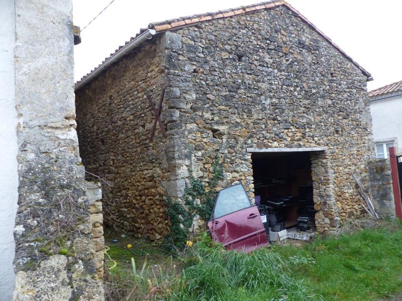 Maison de village - 95 m² - 3 pièces