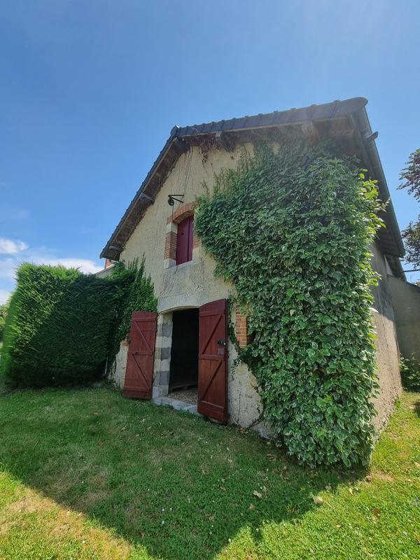 Château - 402 m² - 15 pièces