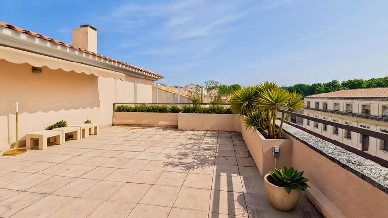 Appartement - 110 m² - 4 pièces