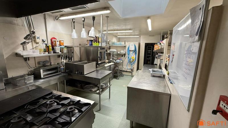 Local commercial - 112 m²