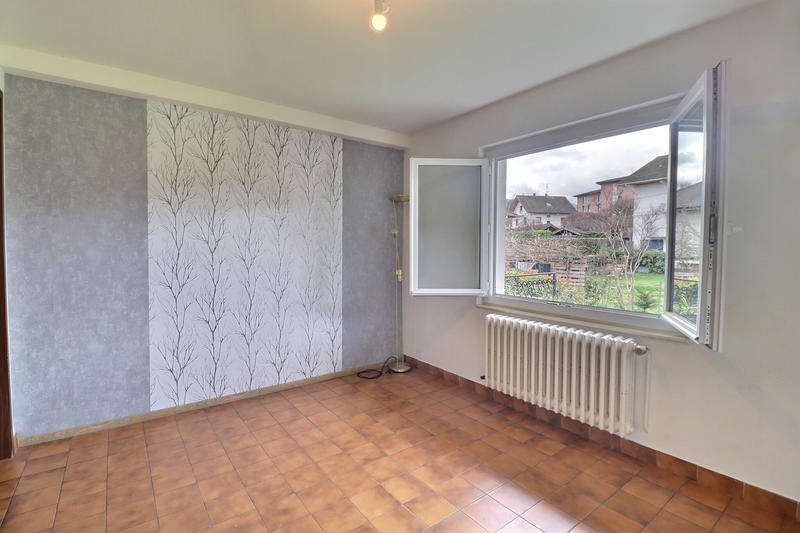 Maison - 93 m² - 4 pièces