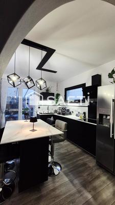 Appartement - 113 m² - 4 pièces