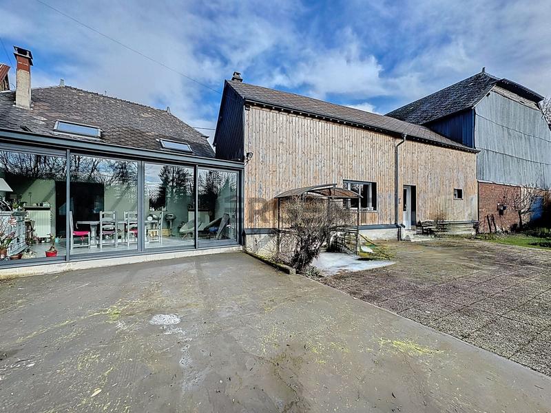 Maison - 130 m² - 6 pièces