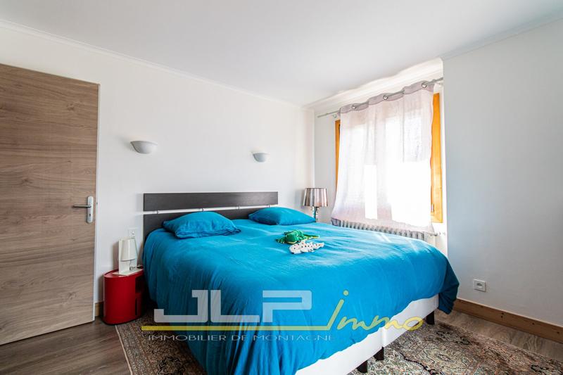 Appartement - 100 m² - 4 pièces